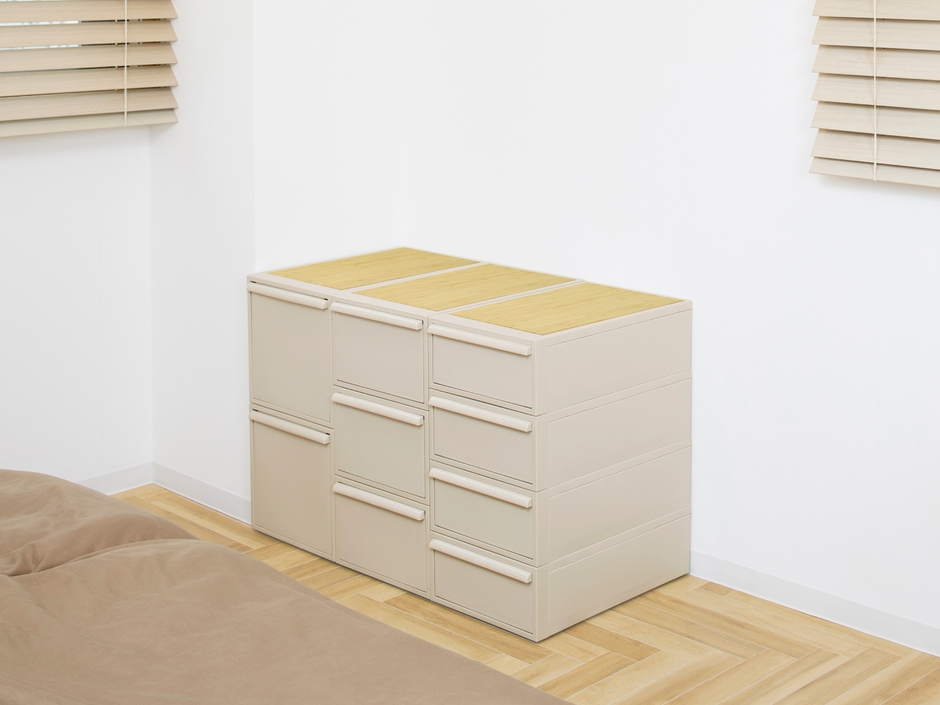 ベージュ×竹製天板