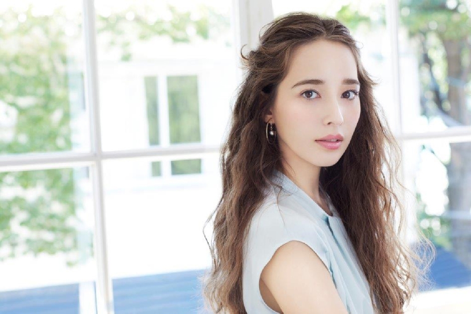 ニューボーンイメージモデル:園田ケリーさん