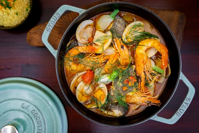 魚介と野菜の軽い煮込み　クスクス添え