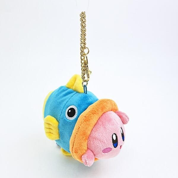 カービィの手のひらサイズのマスコット。かばんにつけて癒しのモチーフになること間違いなしです。