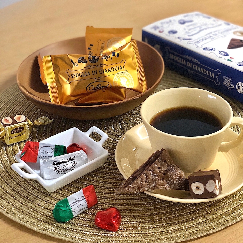 東京ジャンドゥーヤチョコパイセットイメージ ※コーヒーは商品に含まれません