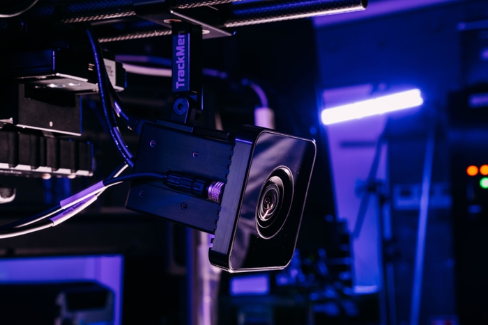 VizArtistで構築したバーチャル背景をリアルタイムで送出