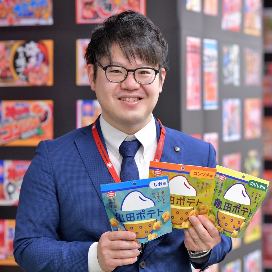 商品本部マーケティング戦略部 マネージャー 歴舎直輝