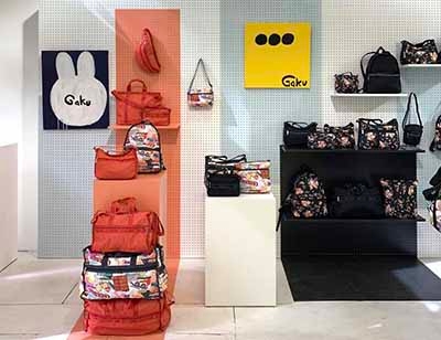 NY・SOHOのLeSportsac ポップアップストアに飾られたGAKUの絵