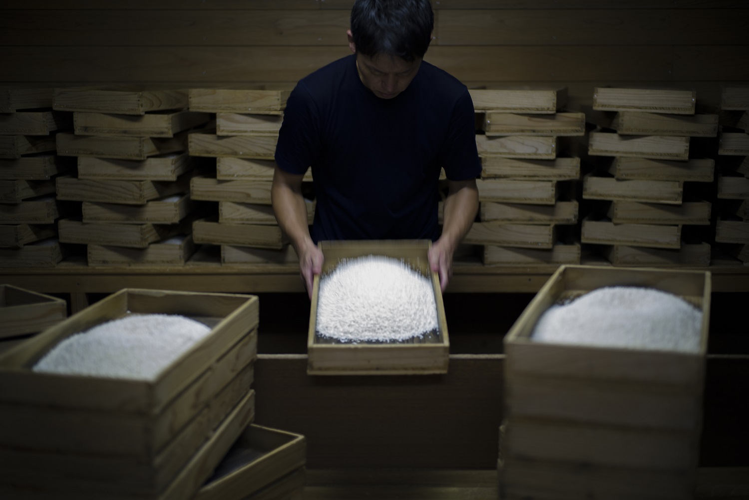 【界 霧島】～職人、生産者と行うご当地文化体験「手業(てわざ)のひととき」・冬～「杜氏から教わる本格焼酎と醸造蔵見学」開催｜期間：2022年2月3日～3月24日