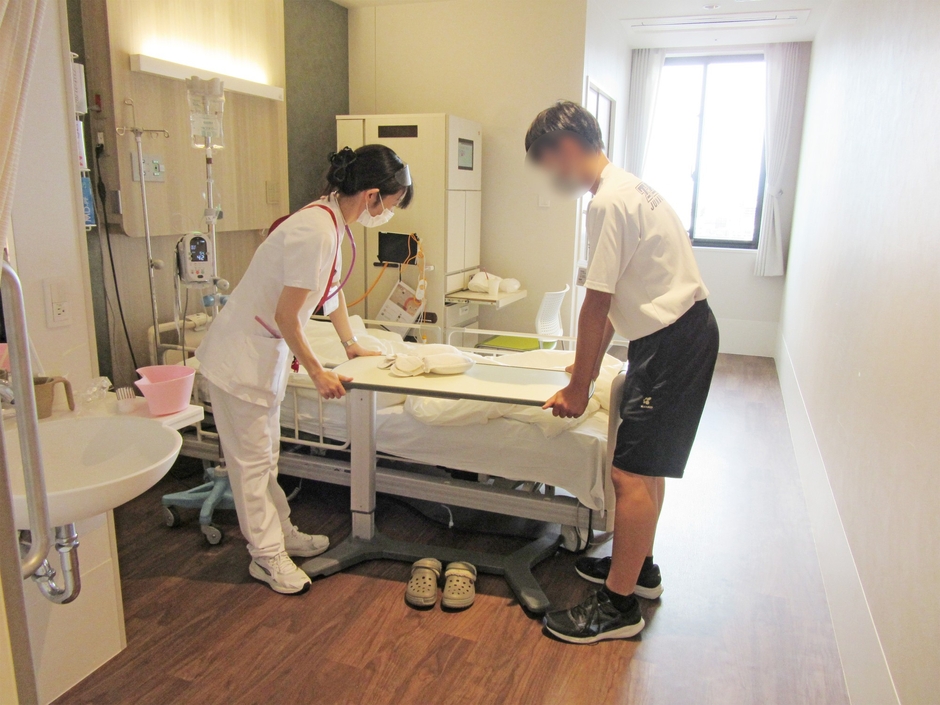 入院患者さんの環境を安全に快適に整えます
