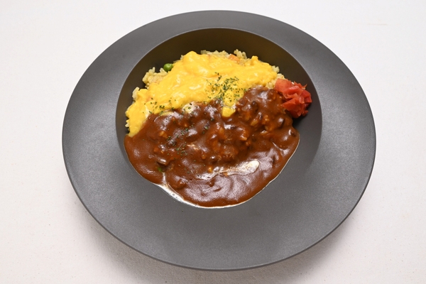 「オムカレー」