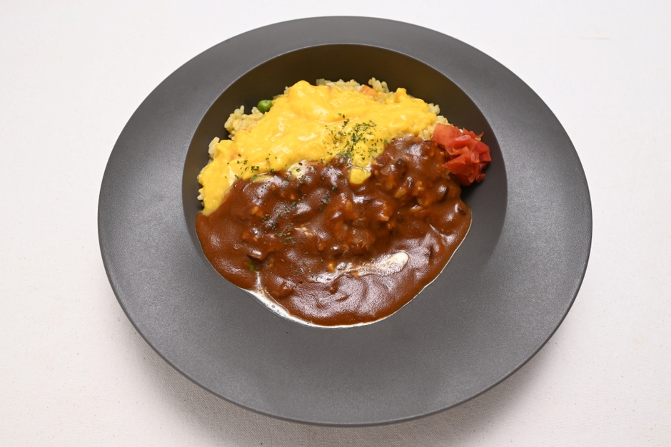 「オムカレー」
