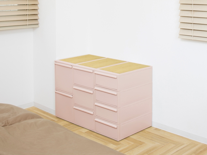 ピンク×竹製天板