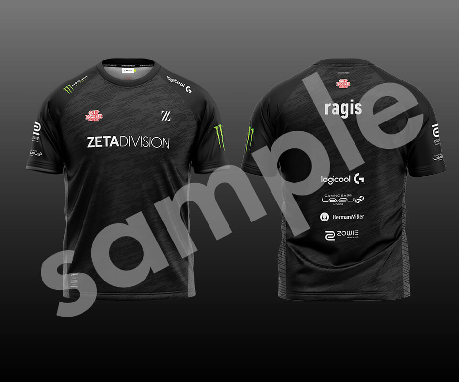 (ragisのネーム入りユニフォーム)