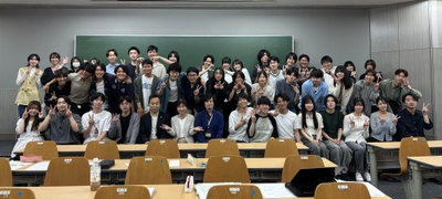 「Enjoy Learning プロジェクト」に採用された団体の学生たち