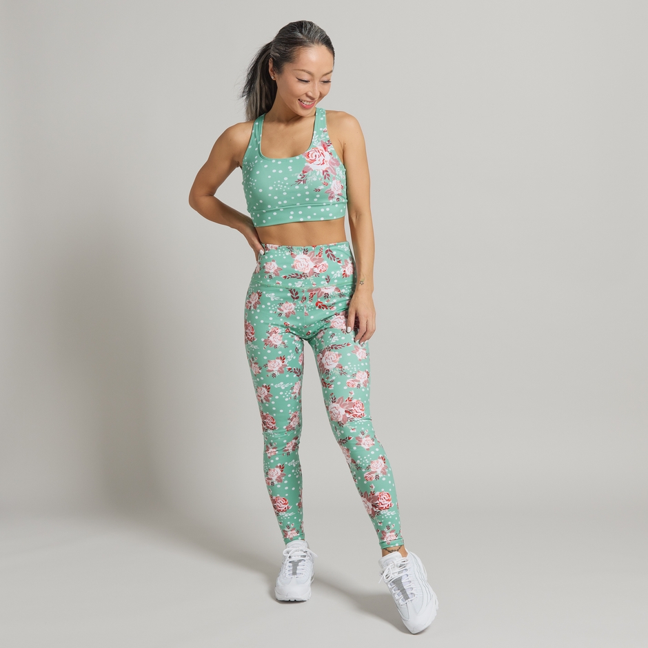 ミントグリーン