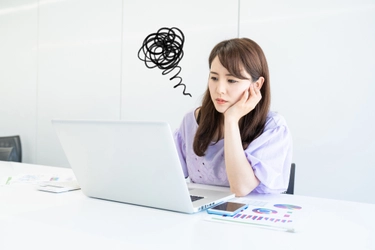 採用専任担当がいない企業は約7割