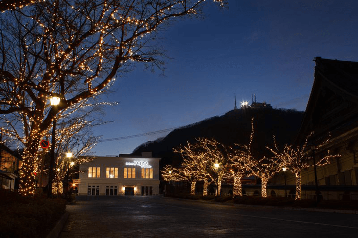 店舗外観(夜)イルミネーション