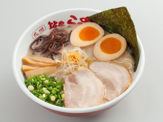 山小屋イチオシの「昭和（むかし）ラーメン」