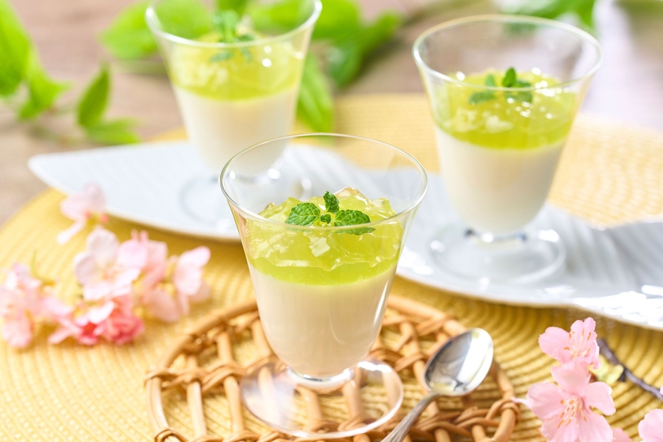 シャインマスカットジュレのクレーマコッタ