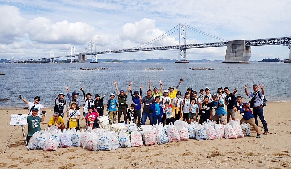 ビーチクリーン活動