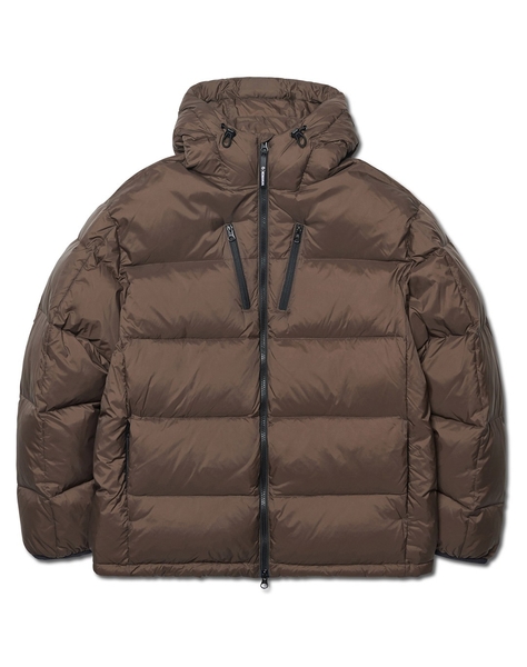 EMBER HOODED DUCK DOWN 37,400円(税込)