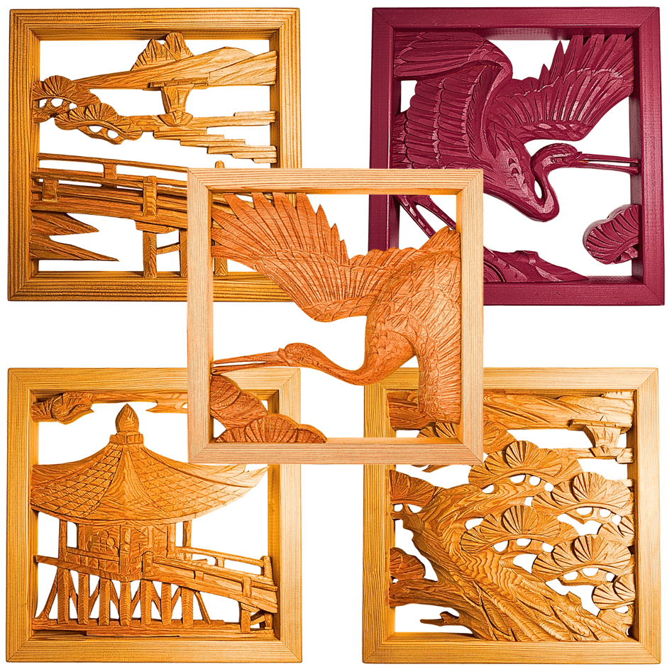 大阪欄間の伝統技法を現代アートへ昇華した「PREGNO RANMA mignon」。繊細な透かし彫りが、光と影が織りなす日本美を描き出します。