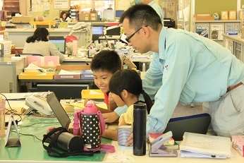 お父さんの仕事を見学