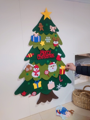 船内クリスマスツリー