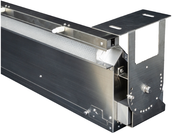 取付板：天井付内向