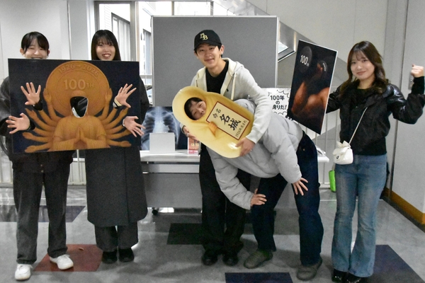 “なりきりパネル”の一幕