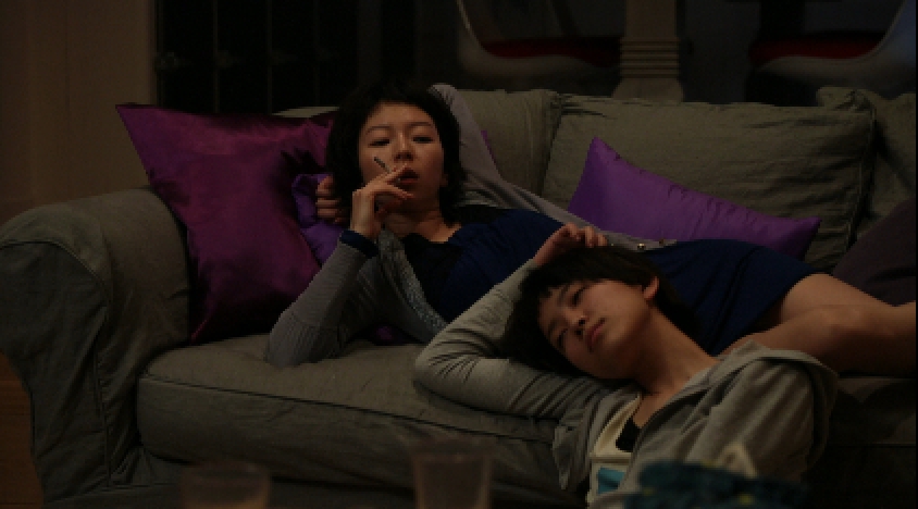 友達と酒飲み明かす