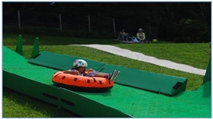 チュービングスライダー