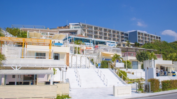 瀬長島ウミカジテラス