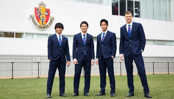 名古屋グランパス FW佐藤寿人選手、FW玉田圭司選手、MF青木亮太選手、GKランゲラック選手(写真:左から順に)