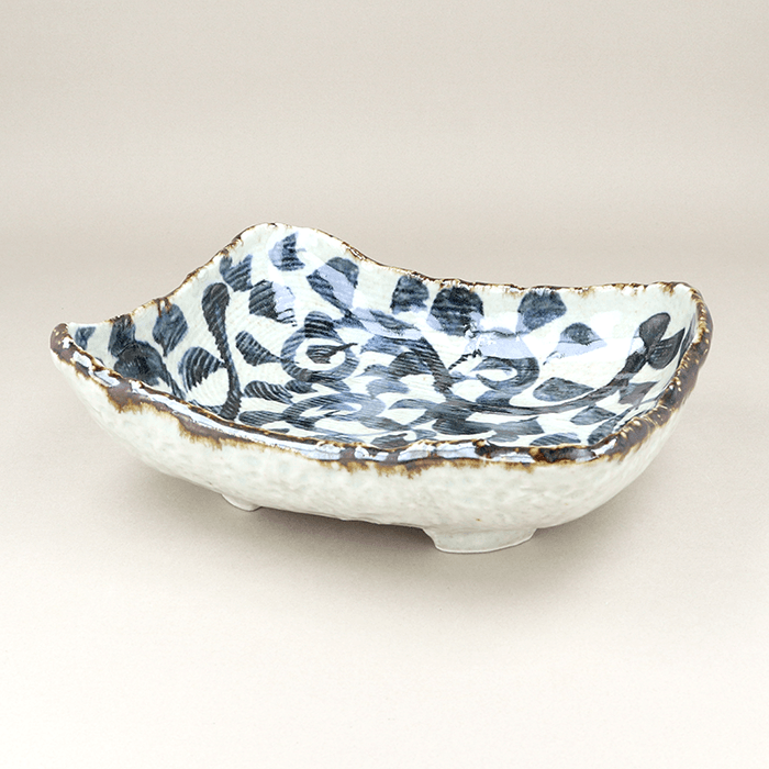 翔武窯 盛鉢長角型 20.5cm 手描きタコ唐草 1,680円(税込)