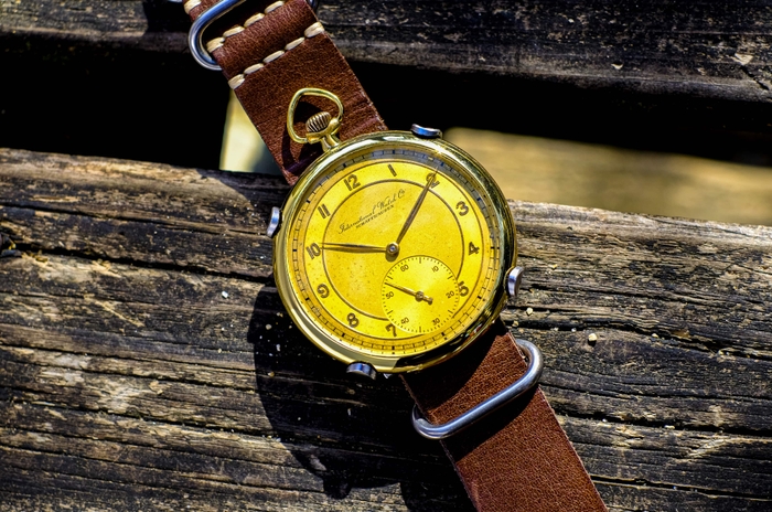 「懐中時計をウデに巻く。-UDEMACI-」IWCアンティーク懐中時計+牛レザーベルト