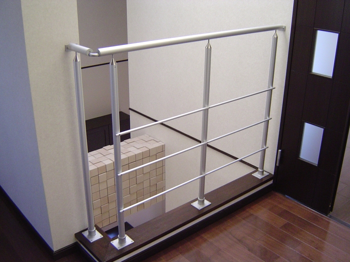 TAS ハンドレイル