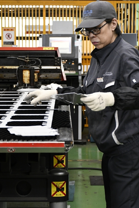 鋼板切断の様子