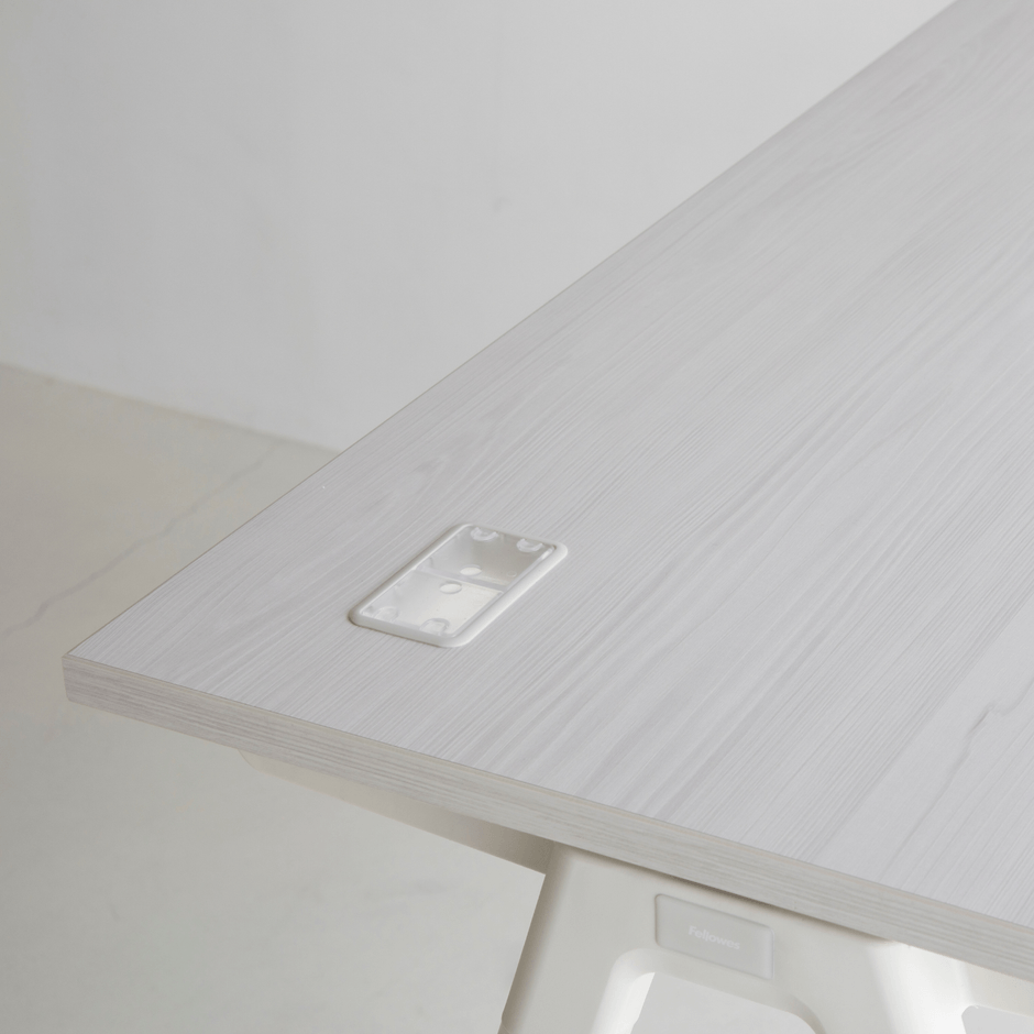 デスク_ホワイト天板
