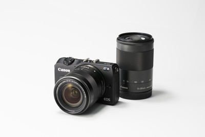 EOS M2(ブラック)・ダブルズームキット