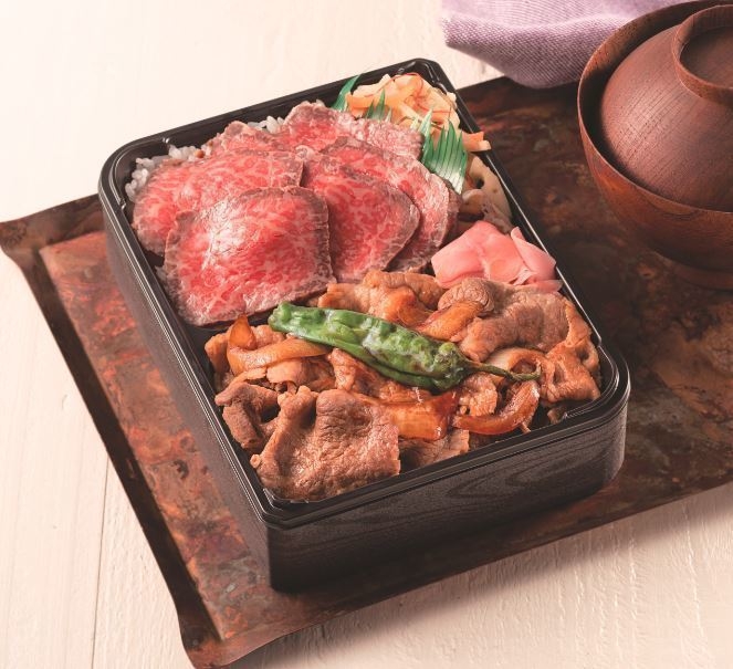 千駄木腰塚「前沢牛贅沢合盛弁当」<販売期間:10/26(木)~11/8(水)>
