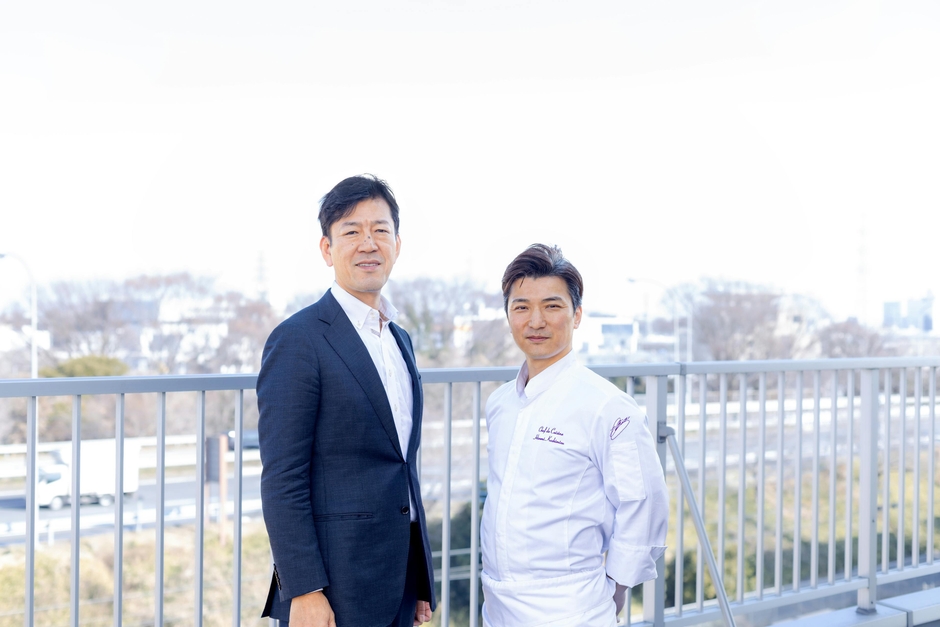 (左)FSX(株)藤波克之社長　(右)小清水寛美エグゼクティブシェフ