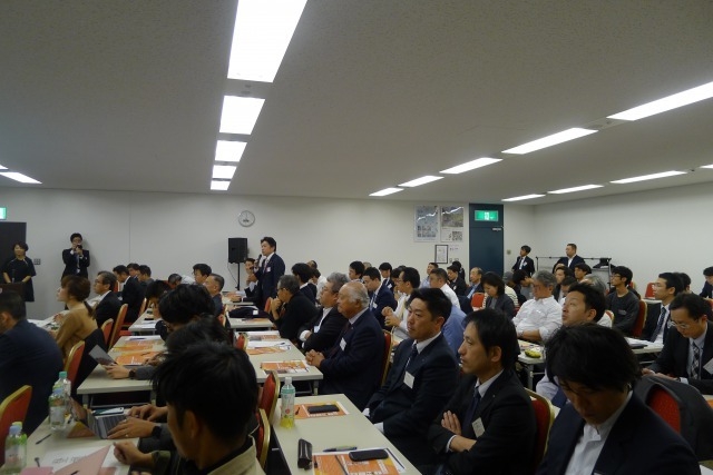 質疑応答の様子