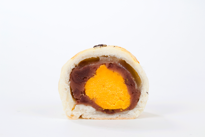 ムーンケーキ1個 断面