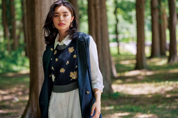 Gilet 25,350円 ・ Vest 19,800円 ・ Onepiece 24,200円 ※全て税込