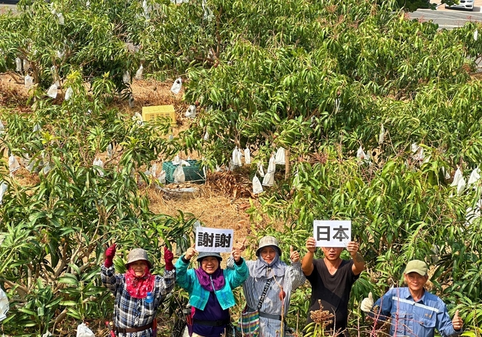 台湾スタッフ全員日本大好き