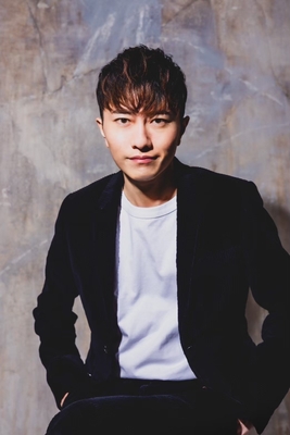 和田泰右