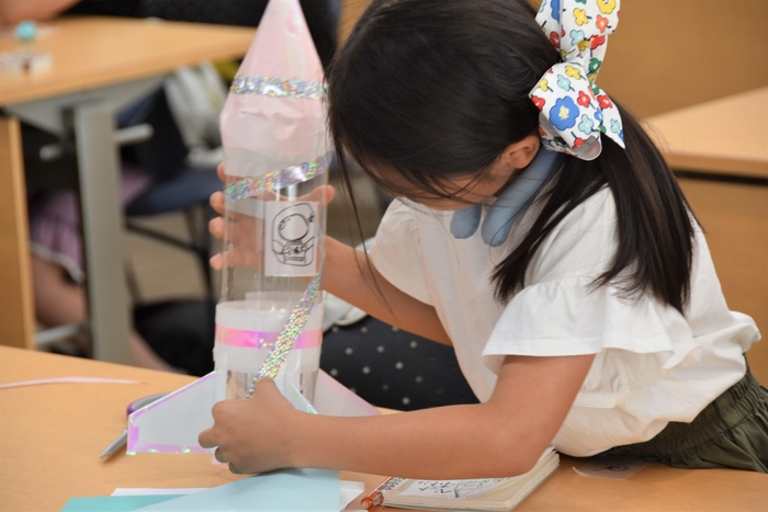 オリジナルデザインのペットボトルロケットが完成