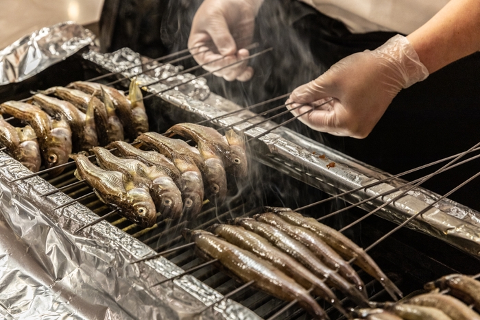 地元水揚げ焼魚コーナー