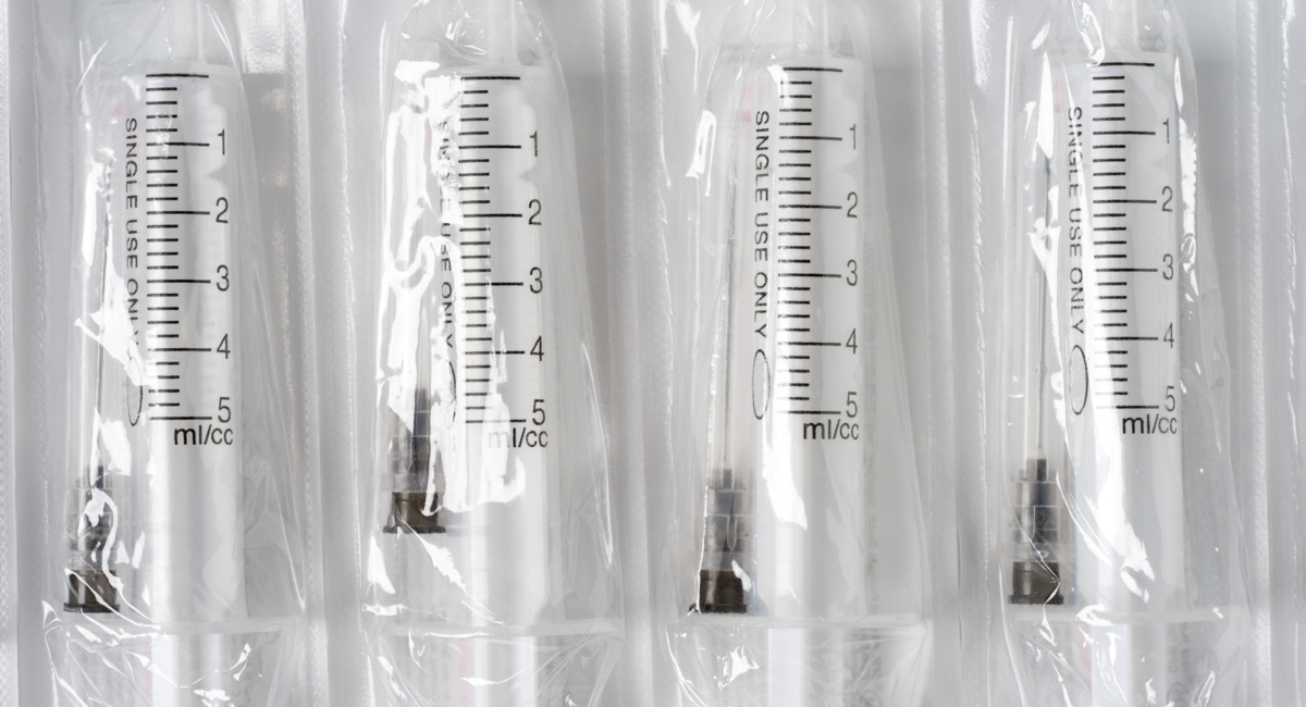 使い捨て注射器の市場規模は2026年までに111.9億ドルに達する見込み｜CAGR 5.6%｜日本郵船