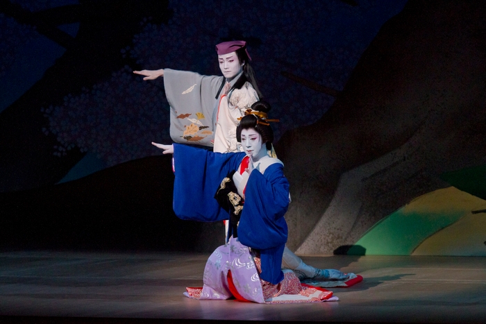 左:尾上菊之丞、右:八代目尾上菊五郎(撮影当時菊之助)