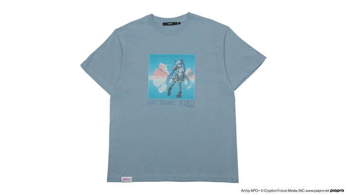 初音ミク Tシャツ Art by APO+