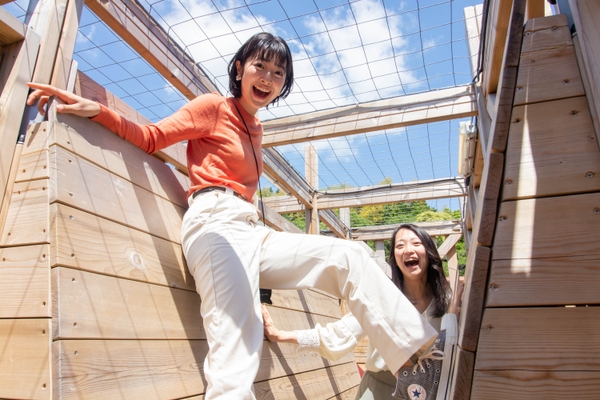 ▲高さ10mの立体迷路「天の巻」を完全攻略！